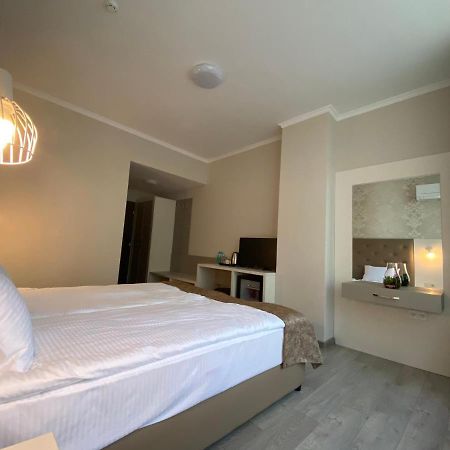 Comfort Guest Rooms Kazanlŭk Exterior foto